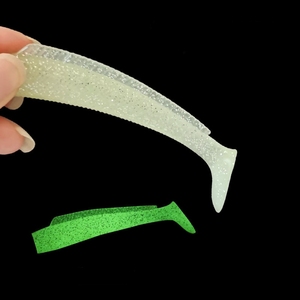 La meilleure vente d'appâts souples à crochet de plomb de 21g, queue en T lumineuse, appât artificiel de poisson mou à longue portée - Product Image 4