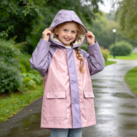 Imperméable pour filles bicolore rose en PU, veste à capuche résistante aux intempéries avec poches à bouton-pression, idéal pour les jeux en extérieur, logo personnalisé, OEM, vêtements d'extérieur
