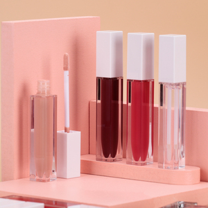 <span class=keywords><strong>Lip</strong></span> <span class=keywords><strong>Gloss</strong></span> Vegan Glitter Pelembap Basis Pemerah Bibir Lucu Grosir Label Pribadi - Product Image 2
