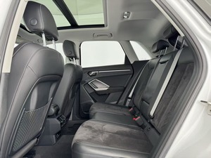 <span class=keywords><strong>Audi</strong></span> Q3 35 TFSI Sportback <span class=keywords><strong>S</strong></span>-<span class=keywords><strong>line</strong></span> SUV d'occasion <span class=keywords><strong>2020</strong></span>, cockpit virtuel et toit ouvrant panoramique, prêt à l'exportation - Product Image 6