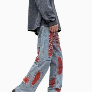 Jean droit ample bleu à broderie perforée, style urbain tendance, en denim délavé uni, collection automne - Product Image 3