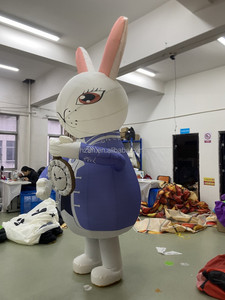 Costume Gonfiabile Gigante del Coniglio Bianco di Alice nel Paese delle Meraviglie per Parate e Spettacoli - Product Image 3