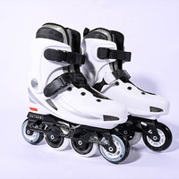 Patins à roulettes de slalom freestyle en gros pour hommes, chaussures de patinage professionnelles à cadre en aluminium pour adultes