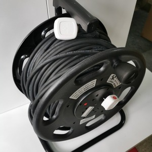 สายเคเบิลอุตสาหกรรมแบบม้วน 50 เมตร 1.5 มม. SJTOW PVC พร้อมปลั๊ก C20 สำหรับต่อพ่วงไฟฟ้า - Product Image 1