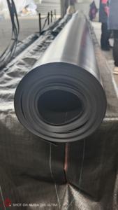 Géomembrane HDPE LLDPE <span class=keywords><strong>de</strong></span> 1 mm 2 mm, revêtement <span class=keywords><strong>de</strong></span> bassin, revêtement <span class=keywords><strong>de</strong></span> barrage, biodigesteur, décharge, ferme piscicole à <span class=keywords><strong>vendre</strong></span> au prix d'usine - Product Image 6