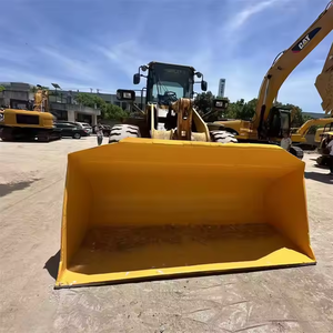 Chargeuse sur pneus Komatsu 380/WA380 d'occasion en parfait état Chargeur frontal 2018-2023 Modèle 22 tonnes Capacité moteur/moteur/boîte de vitesses/pompe - Product Image 2