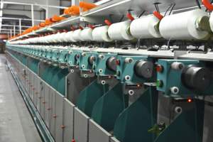 40/2 350 metros/rollo resistente a altas temperaturas juego <span class=keywords><strong>de</strong></span> hilos <span class=keywords><strong>de</strong></span> coser <span class=keywords><strong>de</strong></span> baja contracción <span class=keywords><strong>hilo</strong></span> <span class=keywords><strong>de</strong></span> poliéster hilado para máquina <span class=keywords><strong>de</strong></span> coser y ropa - Product Image 6