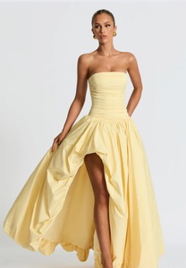 <span class=keywords><strong>Abito</strong></span> elegante da <span class=keywords><strong>donna</strong></span> alla moda Sexy senza maniche tinta unita pieghe Silm Modulare senza spalline <span class=keywords><strong>Midi</strong></span> 2025 nuovo vestito primavera estate 3338 - Product Image 3