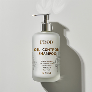 <span class=keywords><strong>Shampoo</strong></span> per il controllo dell'olio senza solfato con olio di Tea Tree e Aloe Vera per la cura del cuoio capelluto <span class=keywords><strong>sensibile</strong></span> - Product Image 1
