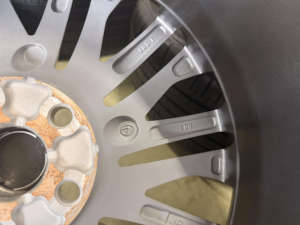 جنوط عجلات فولاذية جديدة أصلية 235155R20 أمامية وخلفية بلون فضي داكن مقاس 20 بوصة لسيارات لكزس RX350 وRX350L وRX450H وRX450HL - Product Image 5