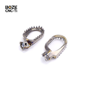 Repose-pieds en titane <span class=keywords><strong>KO</strong></span> V E pour moto tout-terrain, motocross, dirt bike, haute résistance, léger, couleur naturelle, CNC, en aluminium - Product Image 1