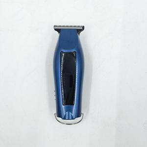 LT-689 Cortadora de Pelo Inalámbrica Profesional Portátil de Acero Inoxidable en Oferta y Máquina de Cortar Pelo Recargable USB para Hombres - Product Image 4