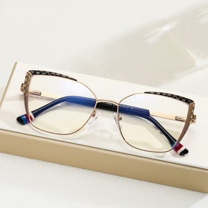 Vente en gros mix modèles femmes gros gros gros <span class=keywords><strong>papillon</strong></span> carré or métal lunett sans monture anti lumière bleue 2025 <span class=keywords><strong>lunettes</strong></span> rondes - Product Image 1