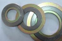 Chine fabricant ASME B16.20 DN25 150lb 300lb RF 4.5mm épaisseur Graphite remplissage bague intérieure en acier au carbone spirale joint enroulé