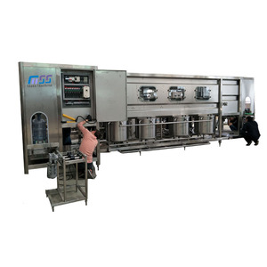QGF150 Electric Automatic Beverage <strong>Filler</strong> 20L <strong>Plastic</strong> Pump High Capacity SUS304 Material Capping Machine 1 Year Barrel <strong>Wood</strong> - Product Image 5