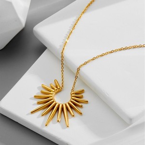 Cadena de clavícula abierta de acero de titanio Retro americano europeo nueva moda collar con colgante de girasol creativo geométrico - Product Image 5
