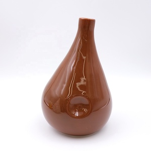 Bouteille <span class=keywords><strong>d</strong></span>'huile en céramique émaillée, faite à la main, inclinée, pour <span class=keywords><strong>vinaigre</strong></span> et huile <span class=keywords><strong>d</strong></span>'olive, distributeur de liquides et sauces, ustensile de cuisine personnalisé - Product Image 2