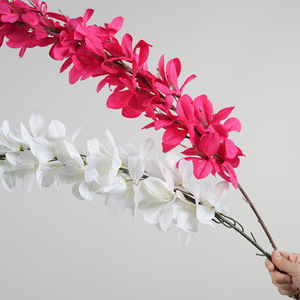 ดอกลาร์กสปอร์ประดิษฐ์สีขาวและสีแดงสำหรับตกแต่งงานแต่งงานและตกแต่งบ้าน - Product Image 1