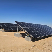 Kit de montage au sol pour panneaux solaires personnalisables, support de module photovoltaïque encadré, structure de montage en aluminium installée au sol