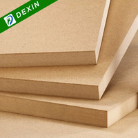 1220x2440mm 1525x2440mm 1830x2440mm Panneau de bois MDF enduit de mélamine ou brut de Chine E0 Normes d'émission de formaldéhyde