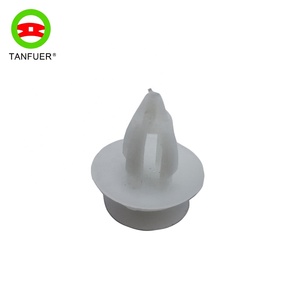 51411973500 99950758240 51418161527 Clips de plástico para coche para <span class=keywords><strong>BMW</strong></span> <span class=keywords><strong>X50</strong></span> E34 E36 E38 E39 E46 E70 Z3 accesorios de coche - Product Image 1