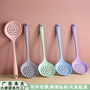 Cuchara coladora de silicona grande antiadherente, utensilio de cocina para escurrir pasta, reutilizable - Product Image 5