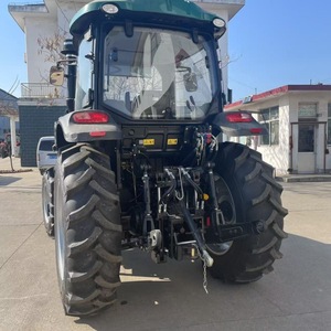 Tracteur agricole Lovol M1604 5Rp à roues motrices 4x4 avec commande électrique et boîte de vitesses Power Shift - Product Image 3