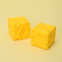 Boule de plastique créative en forme de bloc de fromage, jouet anti-stress à rebond lent pour filles, garçons et jeunes, vente en gros du fabricant