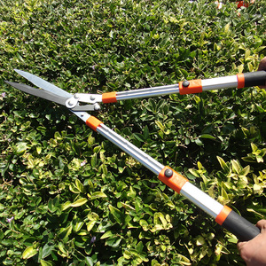 Jieli Telescopic Hedge Trimmer Aluminum Handle Dual Blade Manual Garden Shears For Lawn And Flower Cutting - Product Image 2