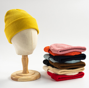 Tùy Chỉnh Thêu Logo Unisex Chất Lượng Cao Trống Màu Rắn Mùa Đông <span class=keywords><strong>Hat</strong></span> Cap <span class=keywords><strong>Acrylic</strong></span> Dệt Kim Beanie - Product Image 2