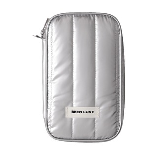กระเป๋าใส่บัตรเดินทางกันขโมย Been Love Silver Travel Card Holder พร้อมช่องเก็บพาสปอร์ตแบบพกพาสำหรับการเดินทาง กระเป๋าเก็บบัตรประชาชนสำหรับทุกเพศ - Product Image 1