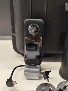 Oferta Especial: FJD P1 SLAM con Módulo RTK y Cámara Insta360, Equipado con Dos Baterías, Alcance de hasta 40m para SLAM - Product Image 3