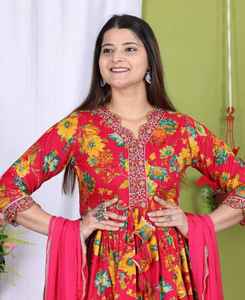 Nouvelle collection : Sharara ethnique en rayonne pour femme, élégant, avec dupatta imprimé numérique, en matériaux recyclés, idéal pour toutes les saisons et occasions festives. - Product Image 6