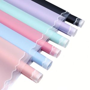 Papier d'emballage pour fleurs de style coréen 58*58cm, feuille d'emballage en plastique PE imperméable, film d'emballage pour fleurs - Product Image 1