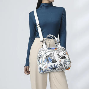 Grande capacité Portable étanche pour maman <span class=keywords><strong>sac</strong></span> multi-fonctionnel compartiment maternité <span class=keywords><strong>sac</strong></span> pour sortir bébé nouveau produit - Product Image 4