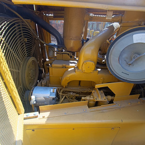 รถดันดินตีนตะขาบ Caterpillar D8R มือสองจากญี่ปุ่น เครื่องยนต์ CAT 3406 รถดันดินขนาดกลาง พร้อมริปเปอร์ สำหรับงานก่อสร้างปรับระดับพื้นดิน - Product Image 6