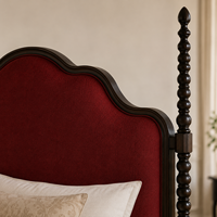 Italienisches Vintage-Bettgestell aus Massivholz mit Gepolstertem Kopfteil Luxuriöses Klassisches Schlafzimmermöbel Anpassbares Bett im Antiken Stil