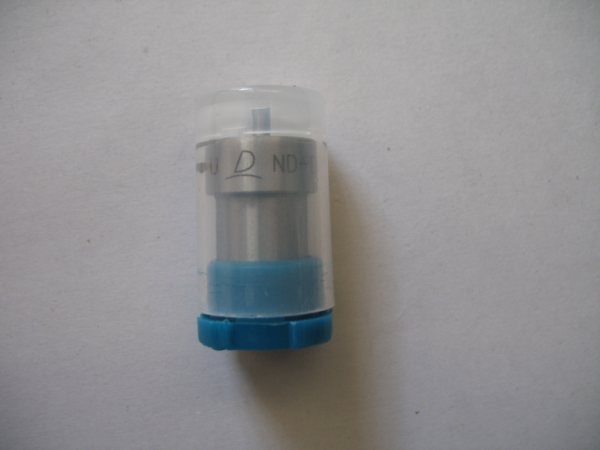 DN4SD24 high quality injection nozzle DN4SD24 105000-1130 fuel injector nozzle DN4SD24 Spray nozzle DN4SD24