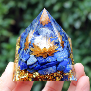 <b>Crystal</b> <b>Chip</b> Pyramid Resin Epoxy Craft Desktop Ornament With Lotus Lapis Lazuli Feng Shui Design For Living Room - Product Image 4