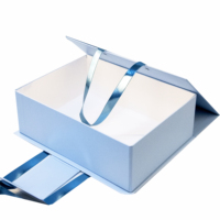 Petite boîte d'expédition en carton bleu pour bijoux, logo personnalisé, matériaux recyclés, pelliculage mat, fermeture magnétique de luxe, éponge