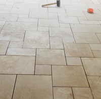 Travertin blanc beige classique en carreaux de façade à motif français sol de piscine pierre naturelle extérieure