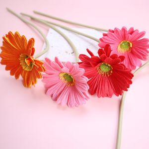 Flores Artificiales de Gerbera en Color Blanco, Rosa, Rojo, Amarillo, Naranja y Rojo Rosa, Decoraciones para Bodas y Hogar, Accesorios para Fotografía en Exteriores - Product Image 3
