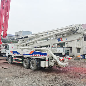 Bomba de Concreto Montada en Camión Zoomlion 38m 38x-5rz-3 Reacondicionada en Venta - Product Image 6