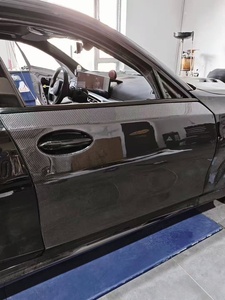 Di alta qualità per auto di ricambio per <span class=keywords><strong>porte</strong></span> da <span class=keywords><strong>corsa</strong></span> per BMW M3 G81 G80 in fibra di carbonio a secco - Product Image 6