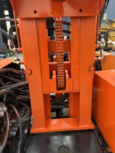 HR-200C 200m Crawler gắn DIESEL DTH nước giếng khoan giàn khoan máy khoan quay giàn khoan với động cơ bơm động cơ thành phần cốt lõi - Product Image 5