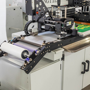 Petite machine d'impression et de séchage de films plastiques pour transfert de logo par chaleur - Product Image 6