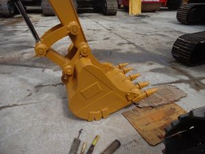 Mini-pelleuse d'occasion CAT 306 de 4 tonnes pour usage domestique, modèles CR 306, 305.5, 305, 306, 307, 308, avec composants de pompe et moteur, provenance Chine - Product Image 6