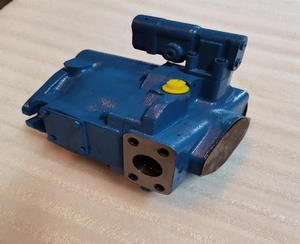 Pompe à piston PVE PVE19 PVE19R PVE19L Hydraulique RW Q1830 30CVP 12 521 82 - Product Image 1