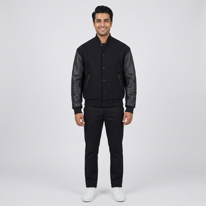 Veste varsity noire pour homme avec manches en simili cuir, style baseball classique, vêtement d'extérieur décontracté - Product Image 1