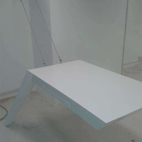 Table de bureau design moderne et durable, personnalisable, à suspendre au mur, bureau spécial en surface solide, mobilier de bureau de luxe